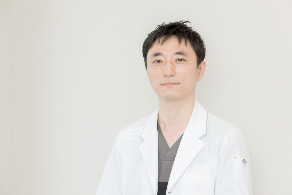 超音波専門医・心臓弁膜症の研究者である院長が診断